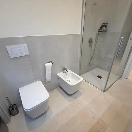 Appartamento Arena A Piedi, 3 Camere, 2 Bagni&parking Verona